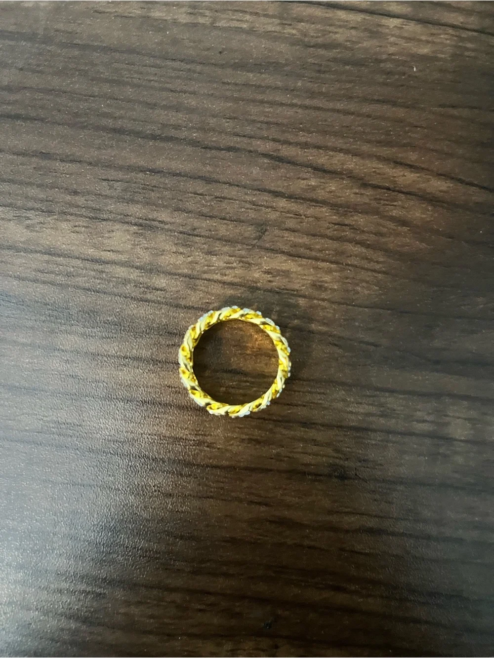 N/A elegant gold
